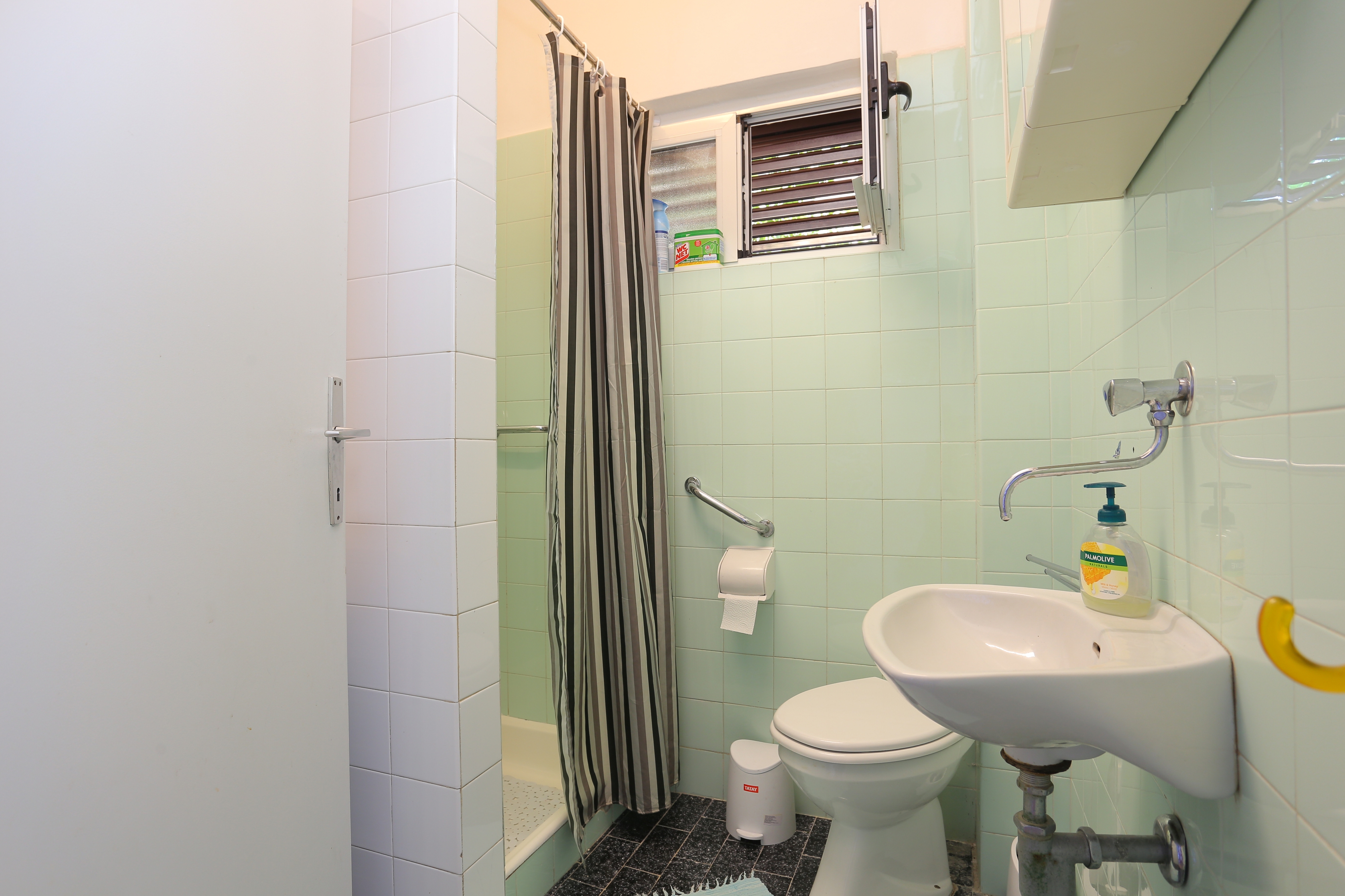 Two bedroom apartment with terrace and sea view Pisak, Omiš  A-a