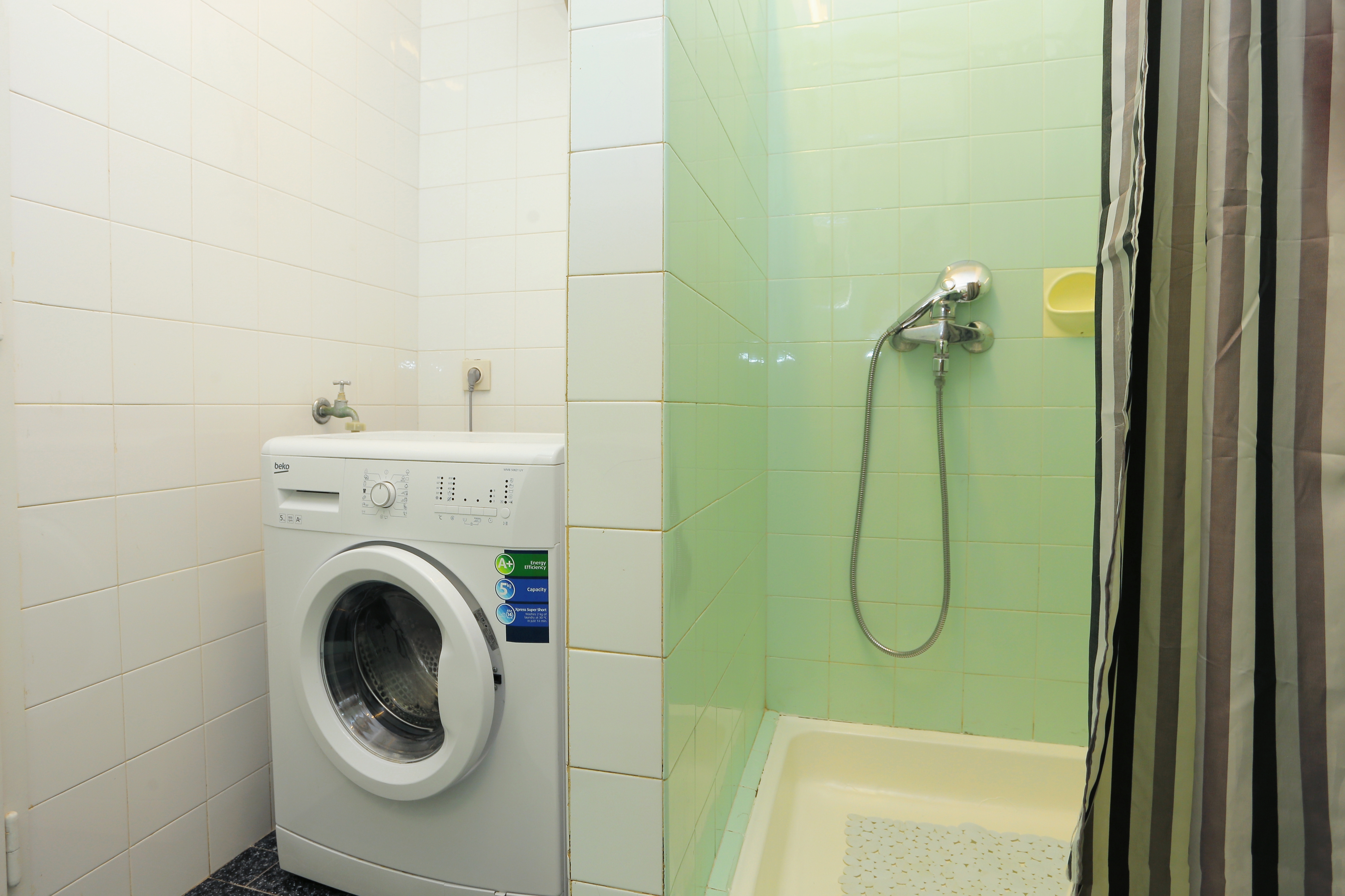 Two bedroom apartment with terrace and sea view Pisak, Omiš  A-a