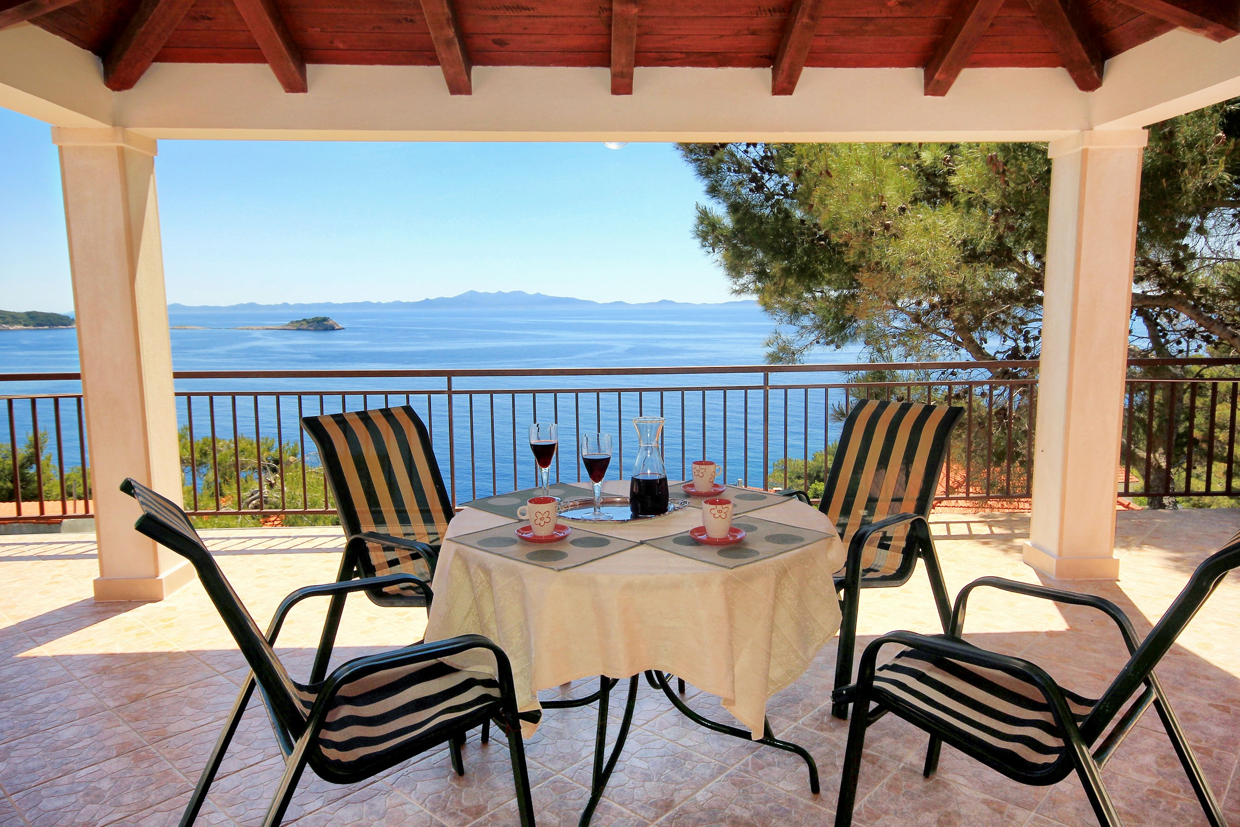 Two bedroom apartment near beach Prižba, Korčula (A-10061-a) Two bedroom apartment near beach Prižba, Korčula (A-10061-a)