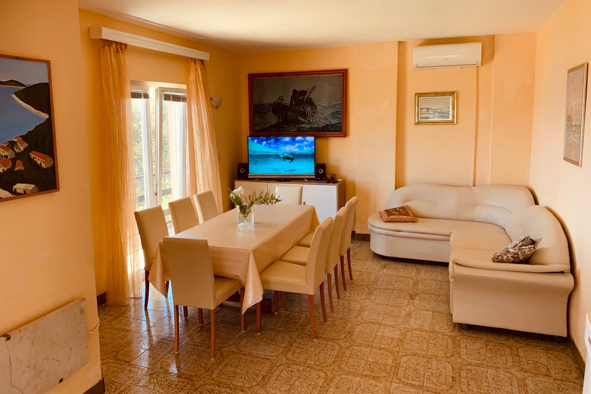 Four-bedroom apartment near beach Prižba, Korčula (A-10061-b)