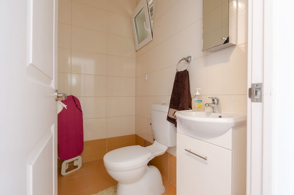 Two bedroom apartment near beach Prižba, Korčula  A-a