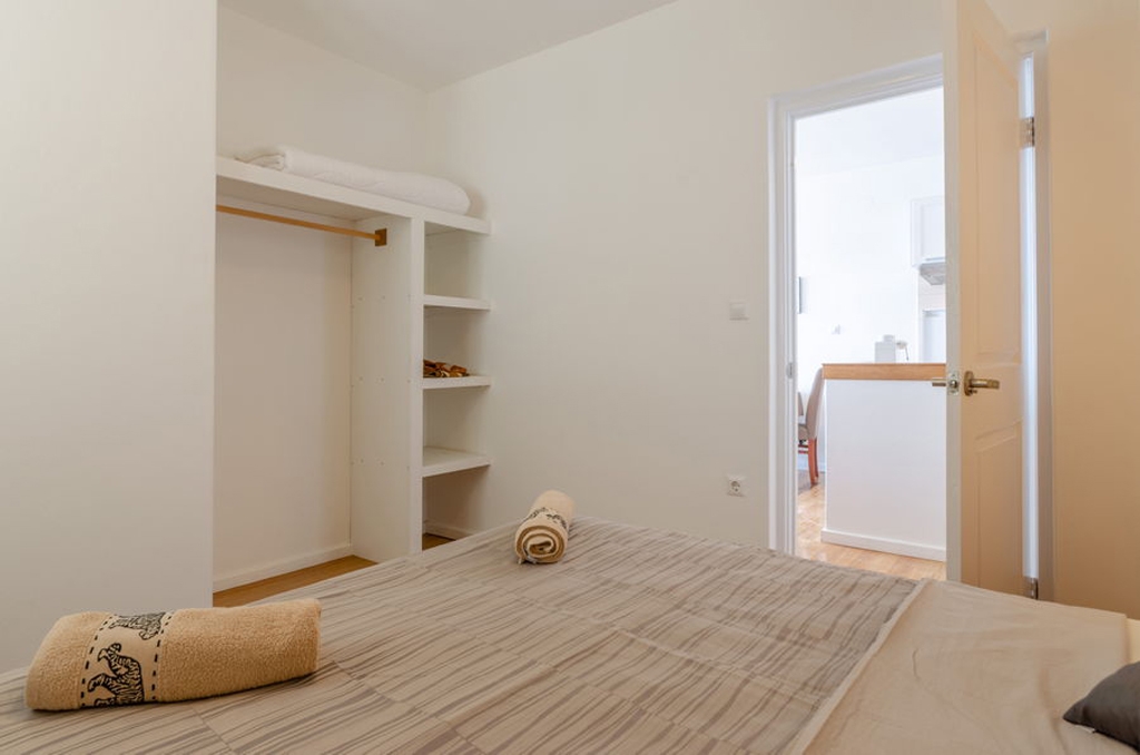 Two bedroom apartment near beach Prižba, Korčula  A-a