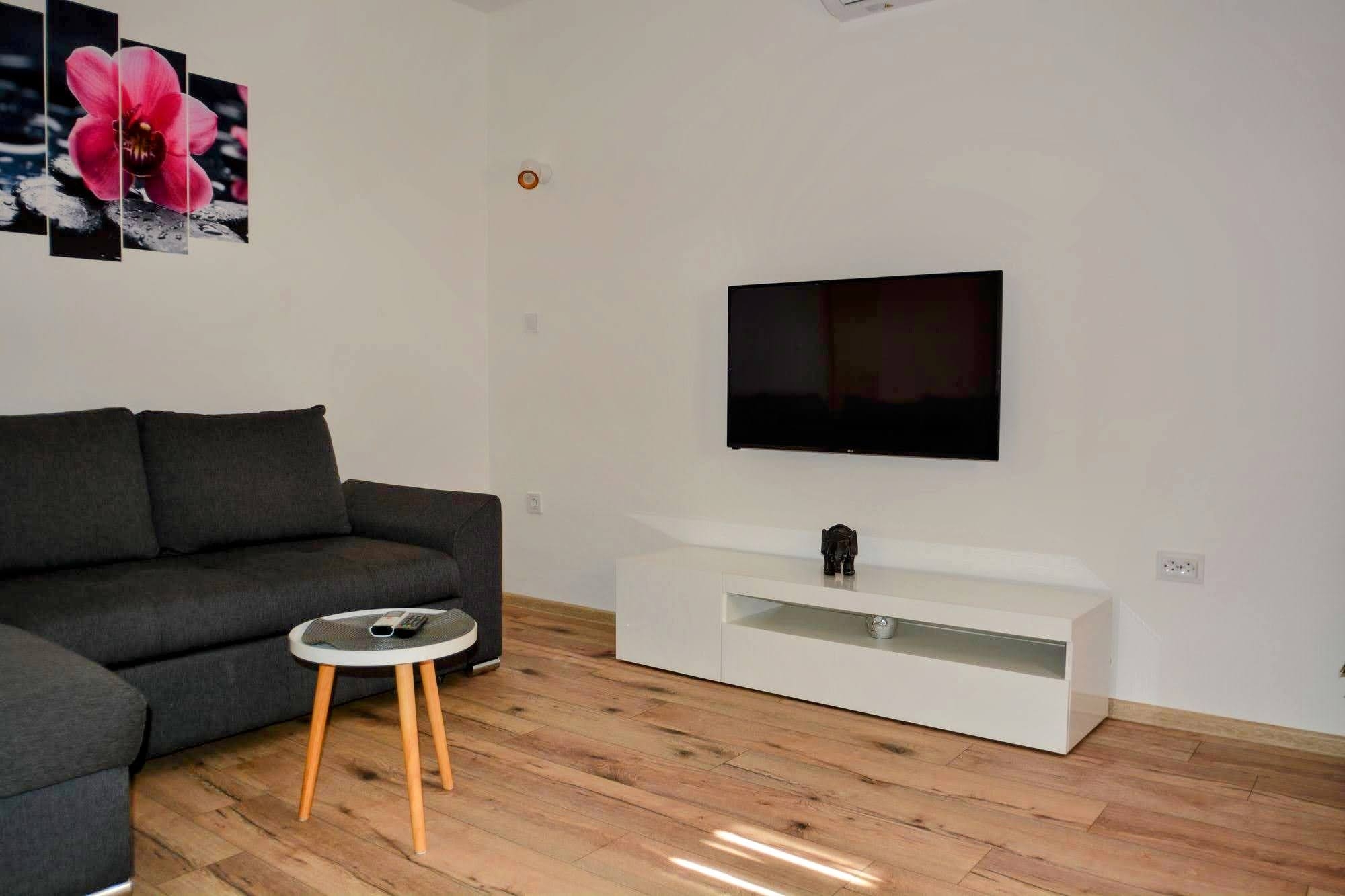 Two bedroom apartment with terrace Brna, Korčula  A-a