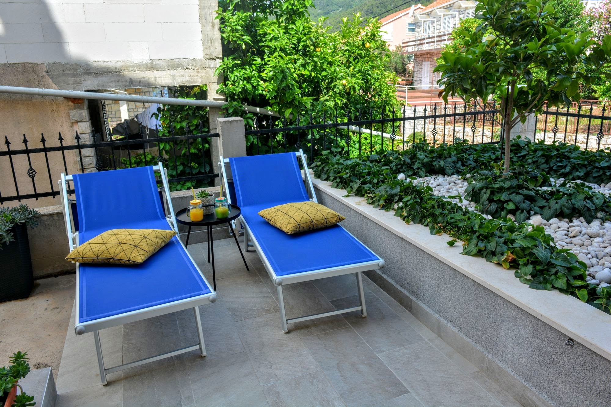 Two bedroom apartment with terrace Brna, Korčula  A-a