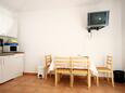 Dining room Orebić, Dining room in the studio-apartment, WiFi.