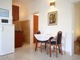 Dining room Orebić, Dining room in the apartment, (pet friendly) and WiFi.