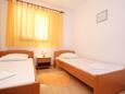 Ložnice 2 Orebić, Ložnice 2 v ubytování typu apartment, domácí mazlíčci povoleni a WiFi.