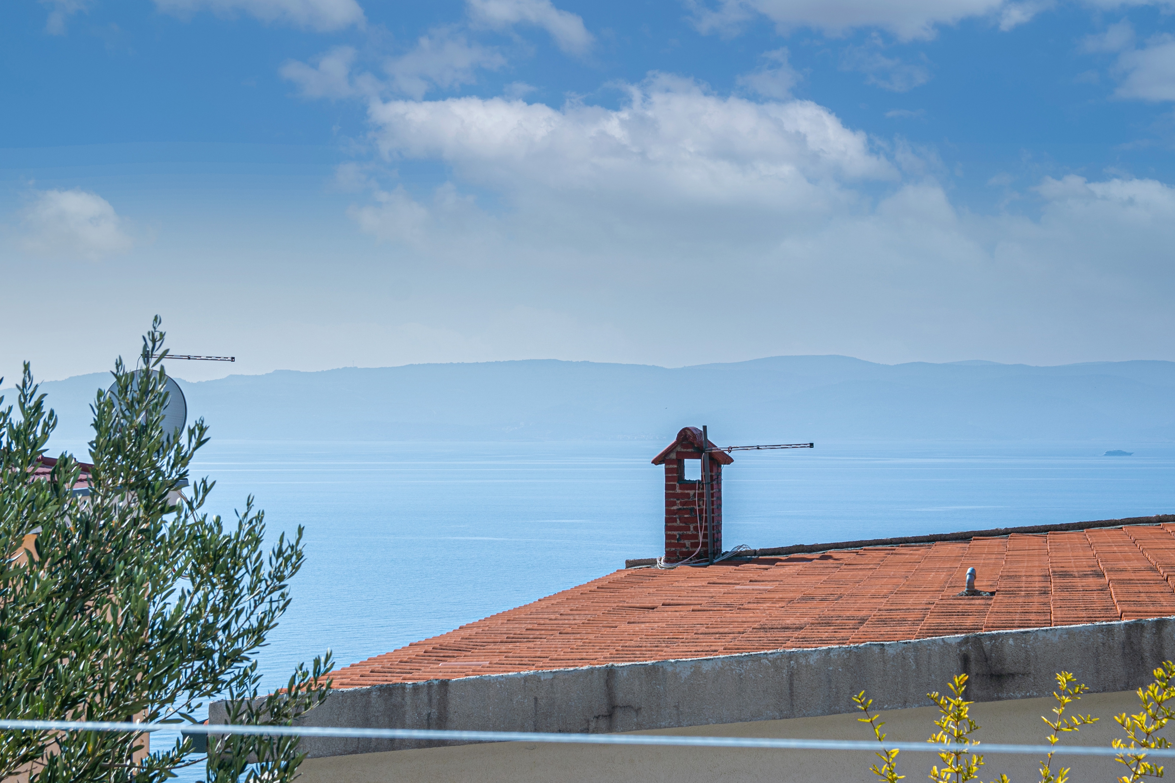 Two bedroom apartment with terrace and sea view Pisak, Omiš  A-a