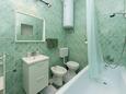 Salle de bain Pisak, Salle de bain dans l’hébergement en type apartment, animaux acceptés et WiFi.