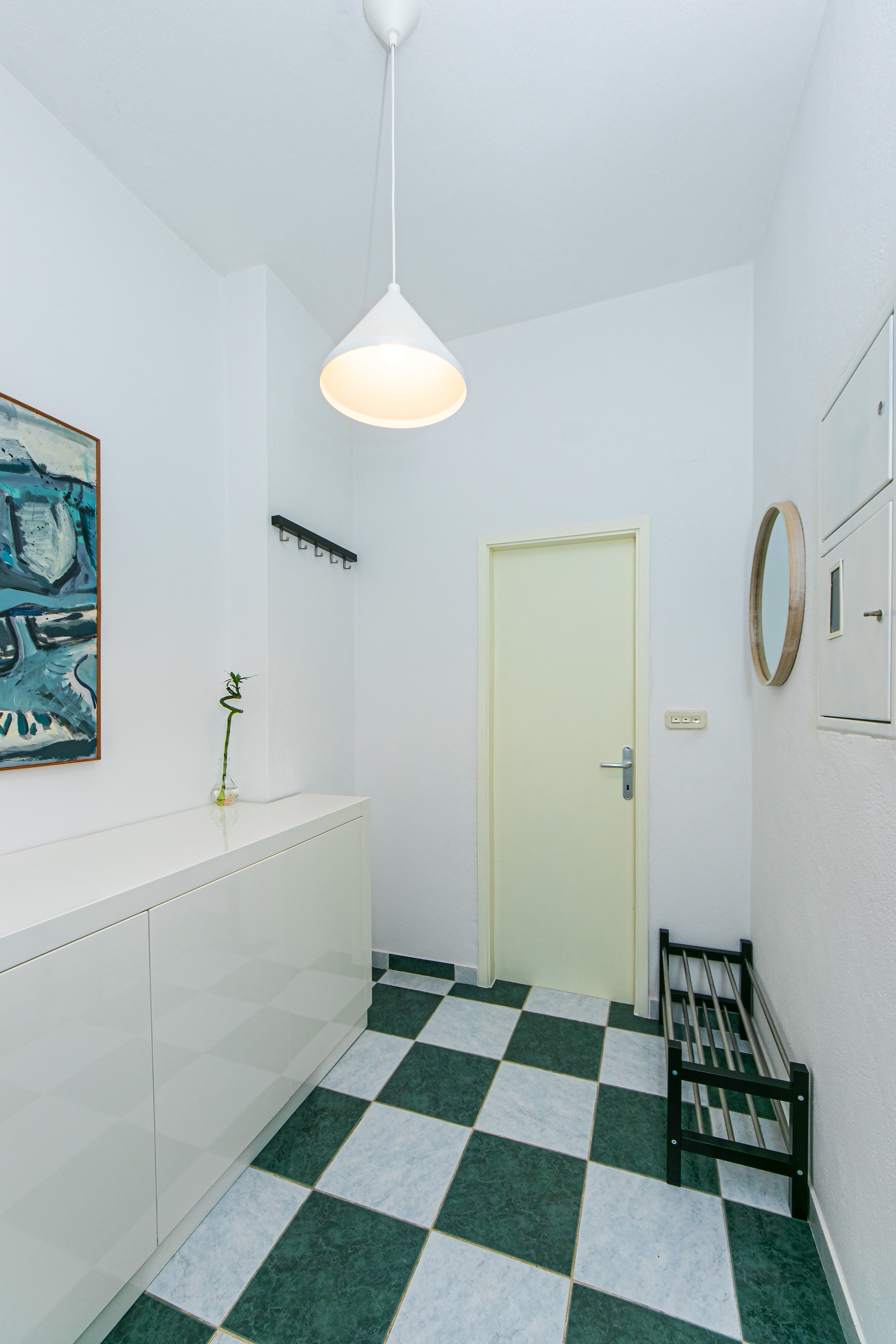 One bedroom apartment with terrace and sea view Pisak, Omiš  A-b