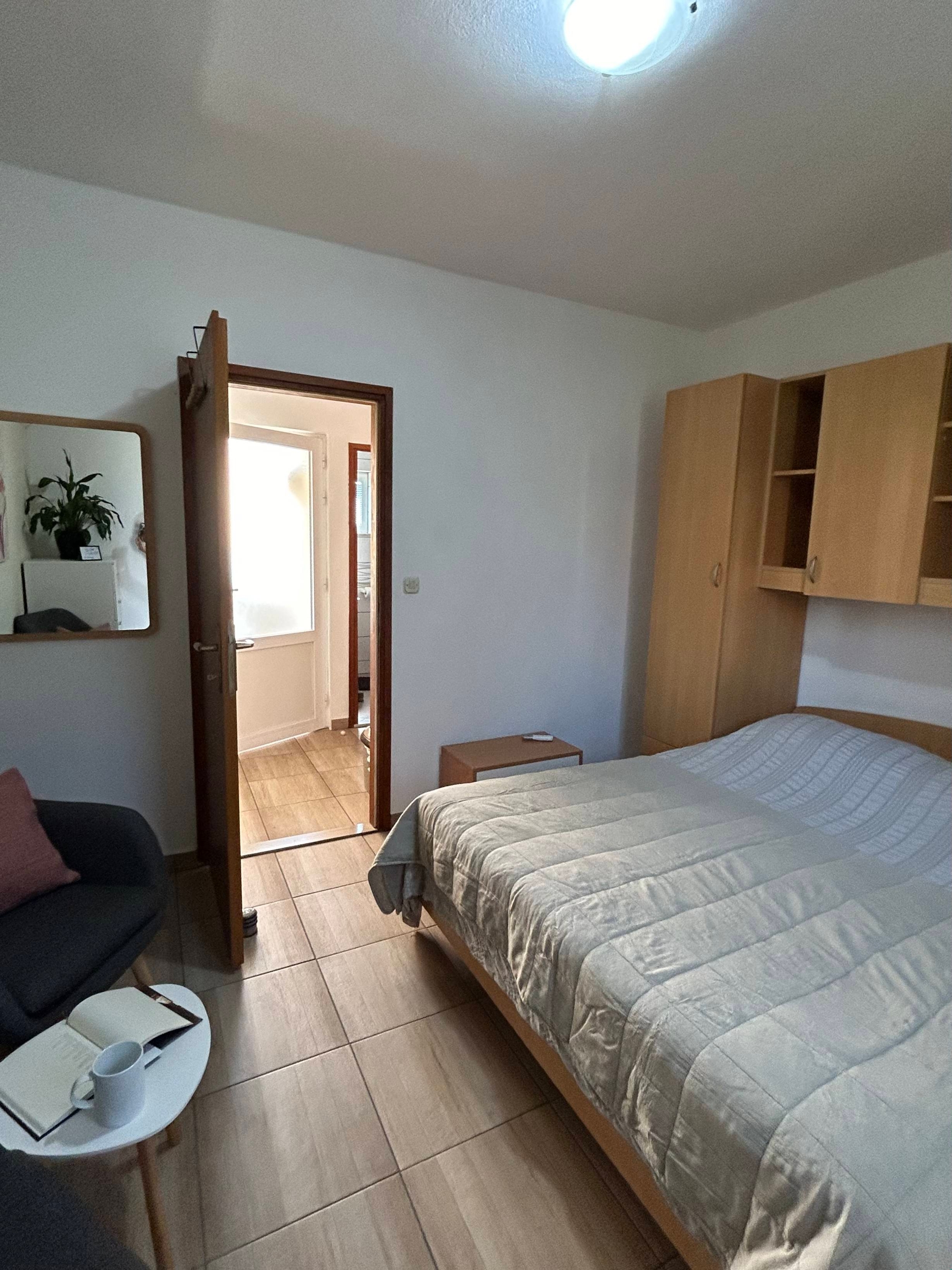One bedroom apartment with terrace Orebić, Pelješac  A-c
