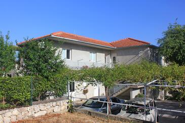 Orebić, Pelješac, Object 10082 - Appartementen with pebble beach.