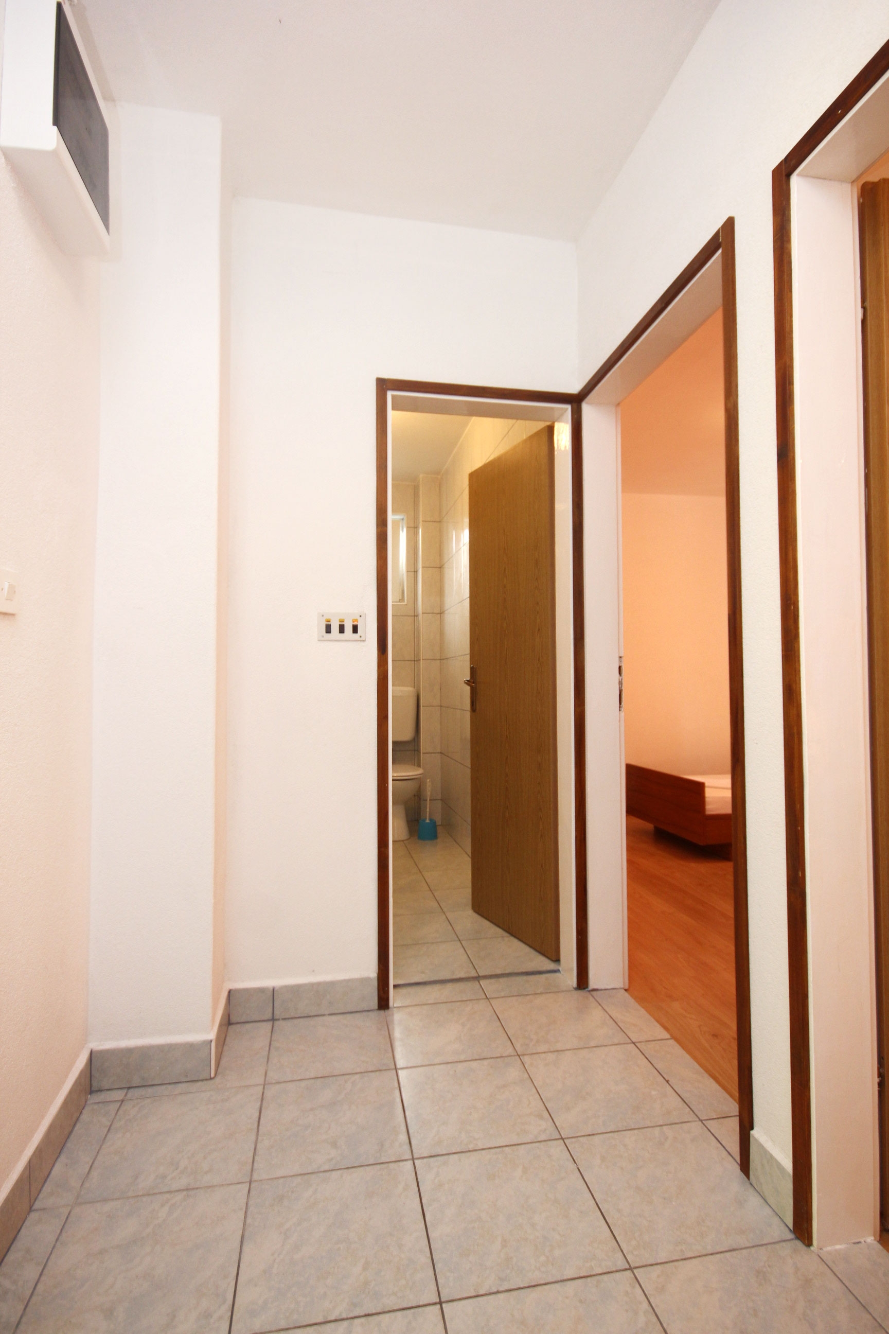 Three bedroom apartment with terrace Trpanj, Pelješac  A-a