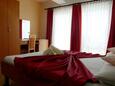 Orebić, Спальня в размещении типа apartment, доступный кондиционер и WiFi.