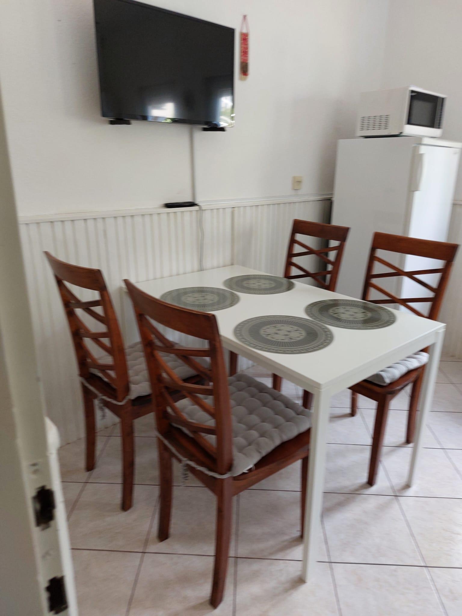 Two bedroom apartment with balcony and sea view Pisak, Omiš (A-1009-a)