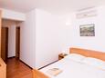 Ložnice 1 Pisak, Ložnice 1 v ubytování typu apartment, s klimatizací a WiFi.