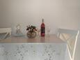 Orebić, Dining room in the apartment, (pet friendly) and WiFi.