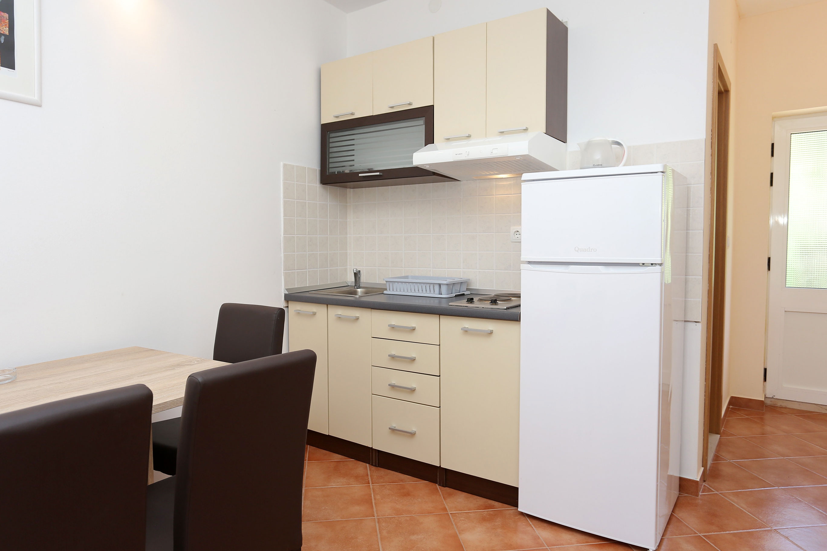 Two bedroom apartment with terrace Trstenik, Pelješac  A-a