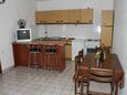 Jídelna Pisak, Jídelna v ubytování typu apartment, s klimatizací a WiFi.