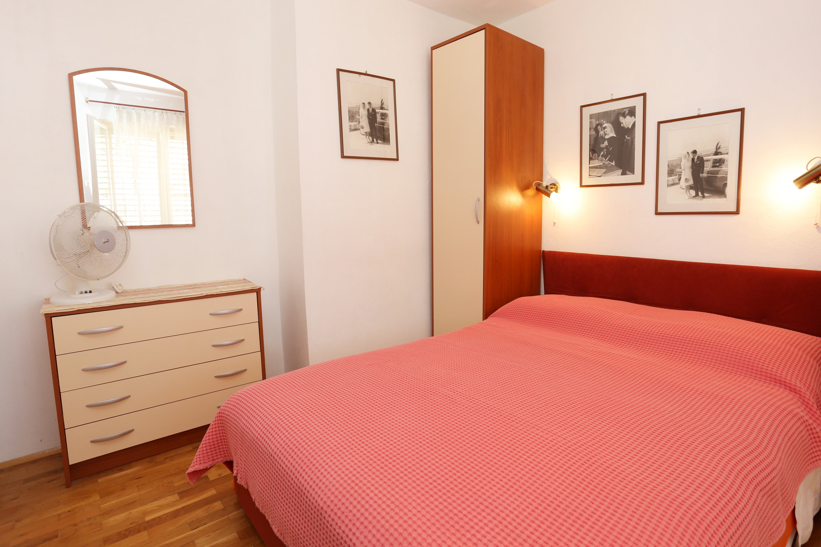 Two bedroom apartment near beach Žuljana, Pelješac  A-a