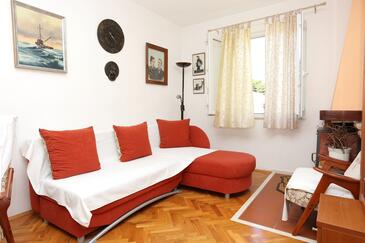 Žuljana, Wohnzimmer in folgender Unterkunftsart apartment, WiFi.