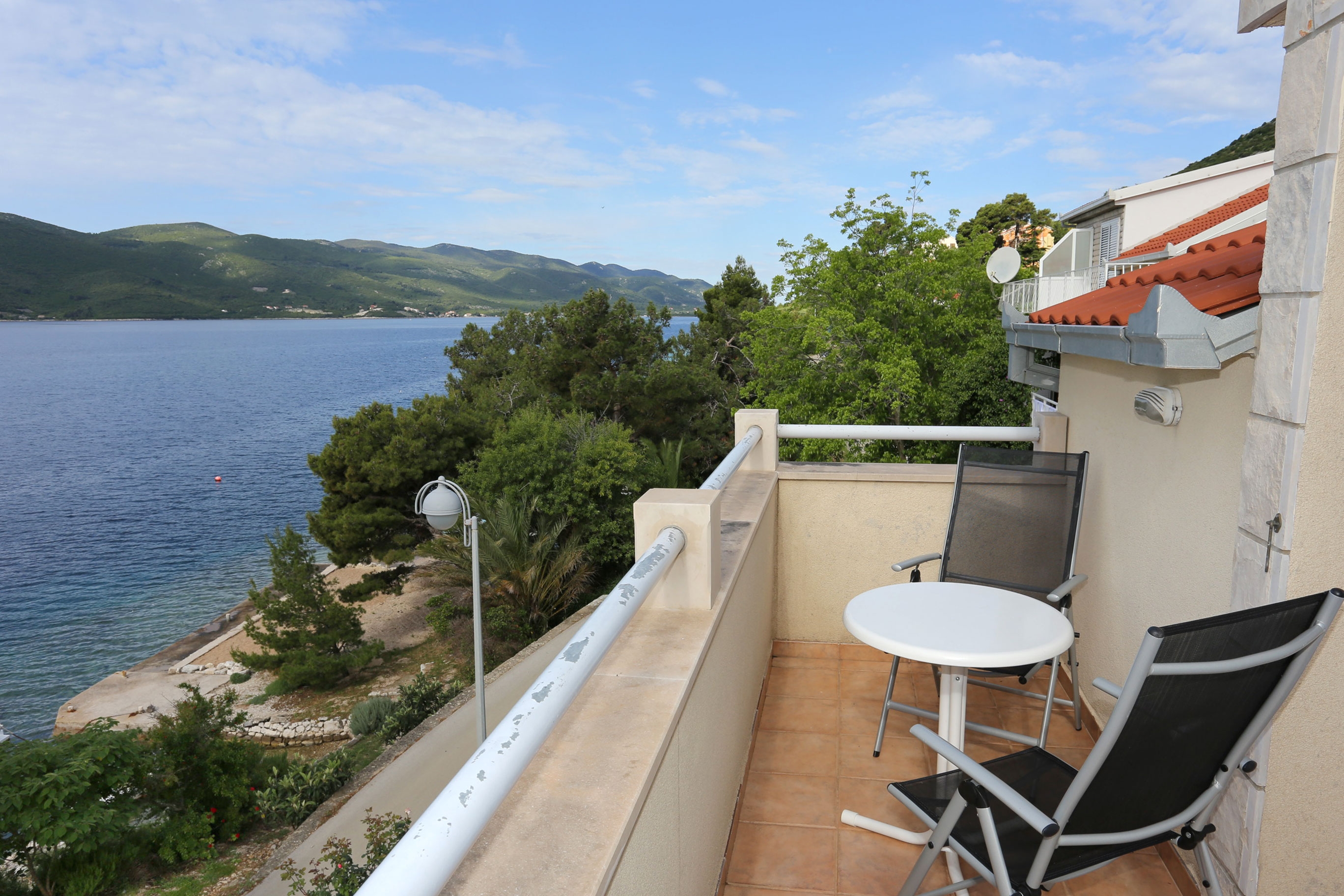 Two bedroom apartment near beach Viganj, Pelješac (A-10116-b) Two bedroom apartment near beach Viganj, Pelješac (A-10116-b)