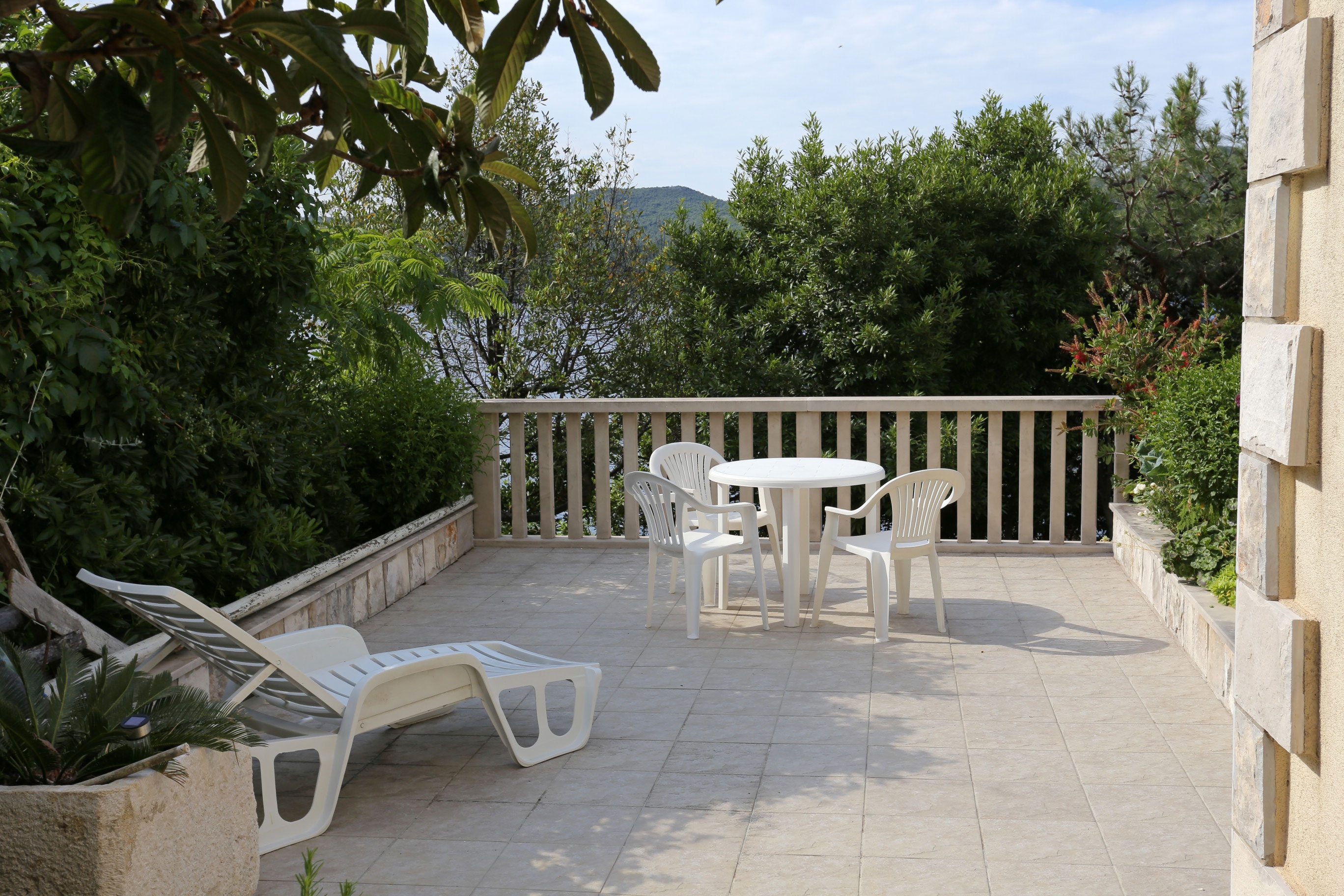 One bedroom apartment near beach Viganj, Pelješac (A-10116-c)