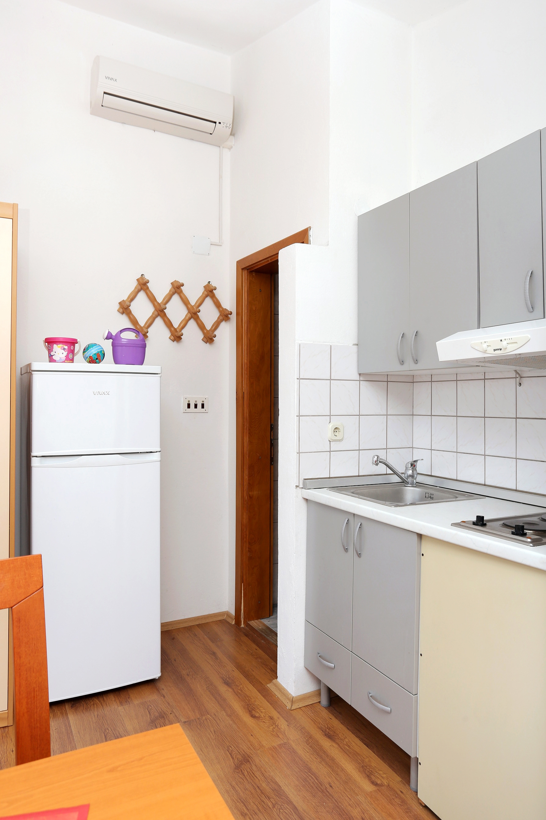 One bedroom apartment near beach Žuronja, Pelješac (A-10123-a)