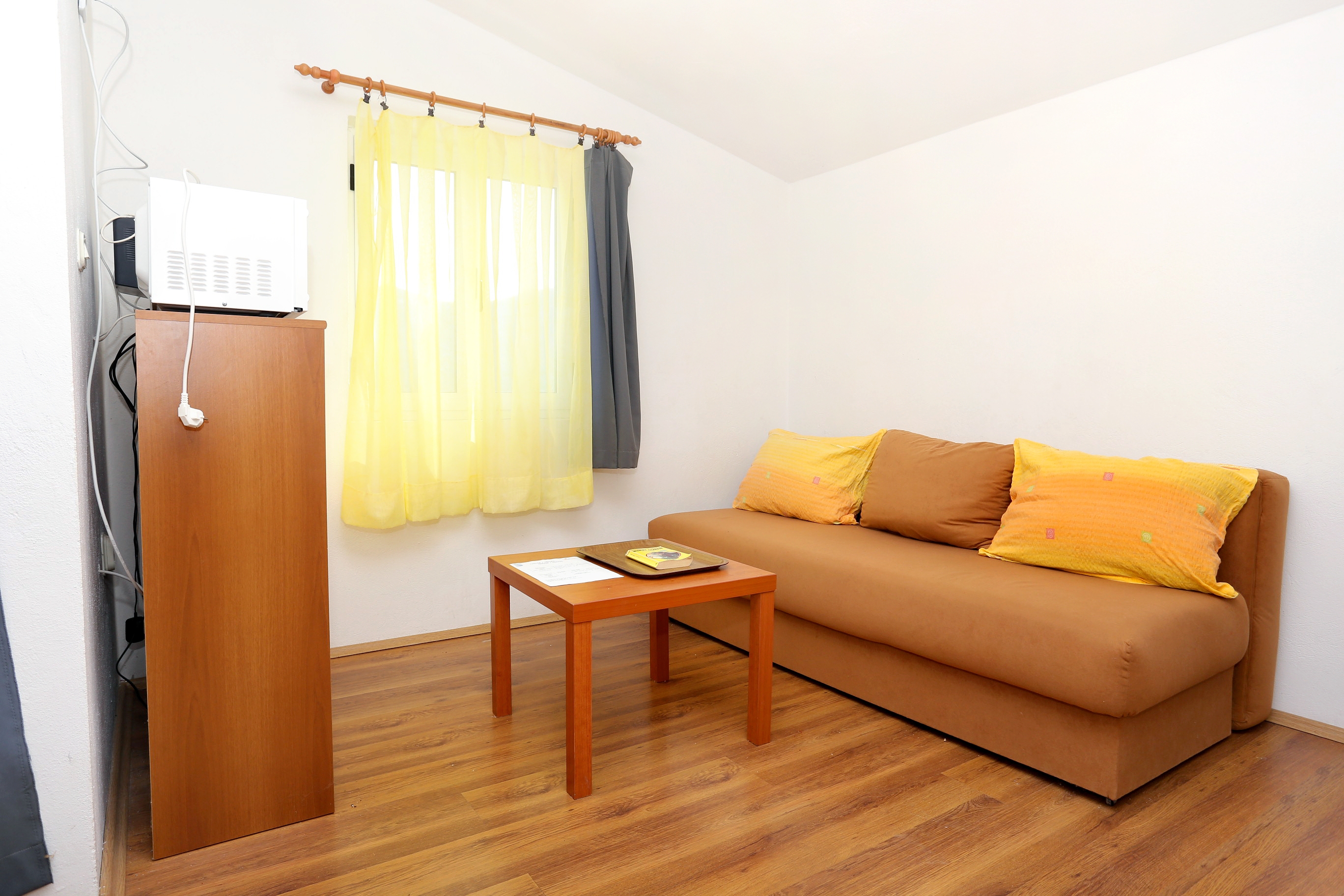 One bedroom apartment near beach Žuronja, Pelješac (A-10123-b) One bedroom apartment near beach Žuronja, Pelješac (A-10123-b)