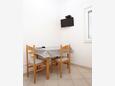 Dining room Drače, Dining room in the apartment, (pet friendly) and WiFi.