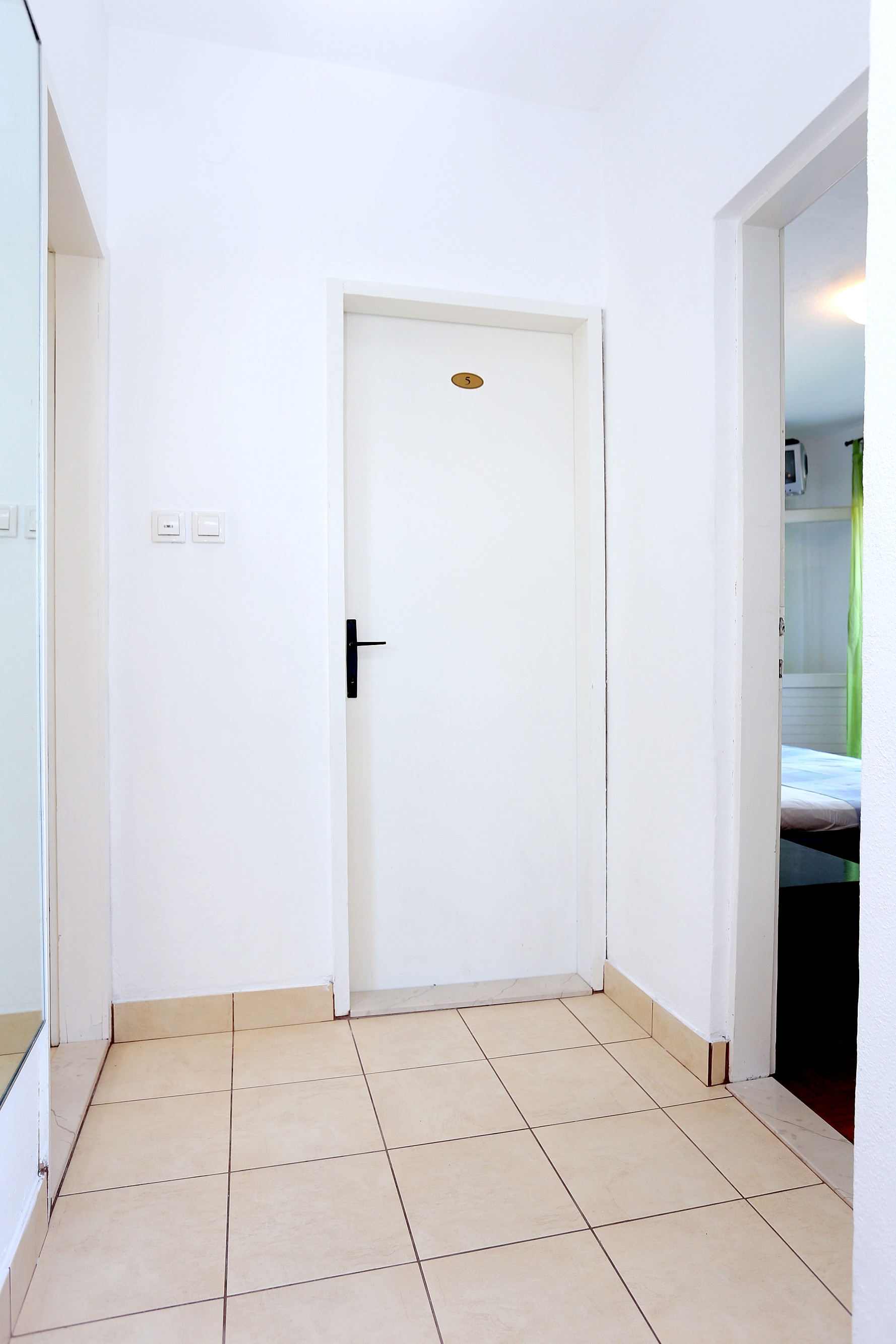 Two bedroom apartment near beach Drače, Pelješac  A-b