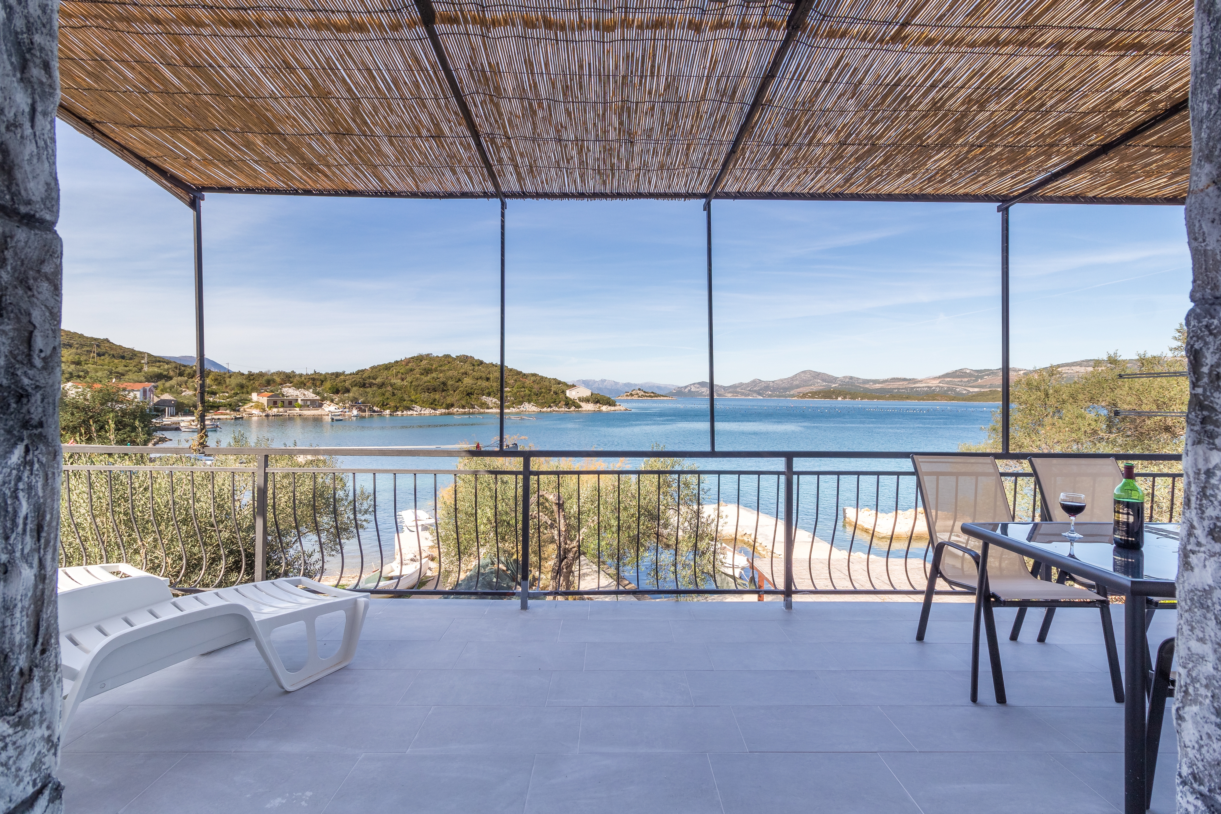 Two bedroom apartment near beach Žuronja, Pelješac (A-10134-a)