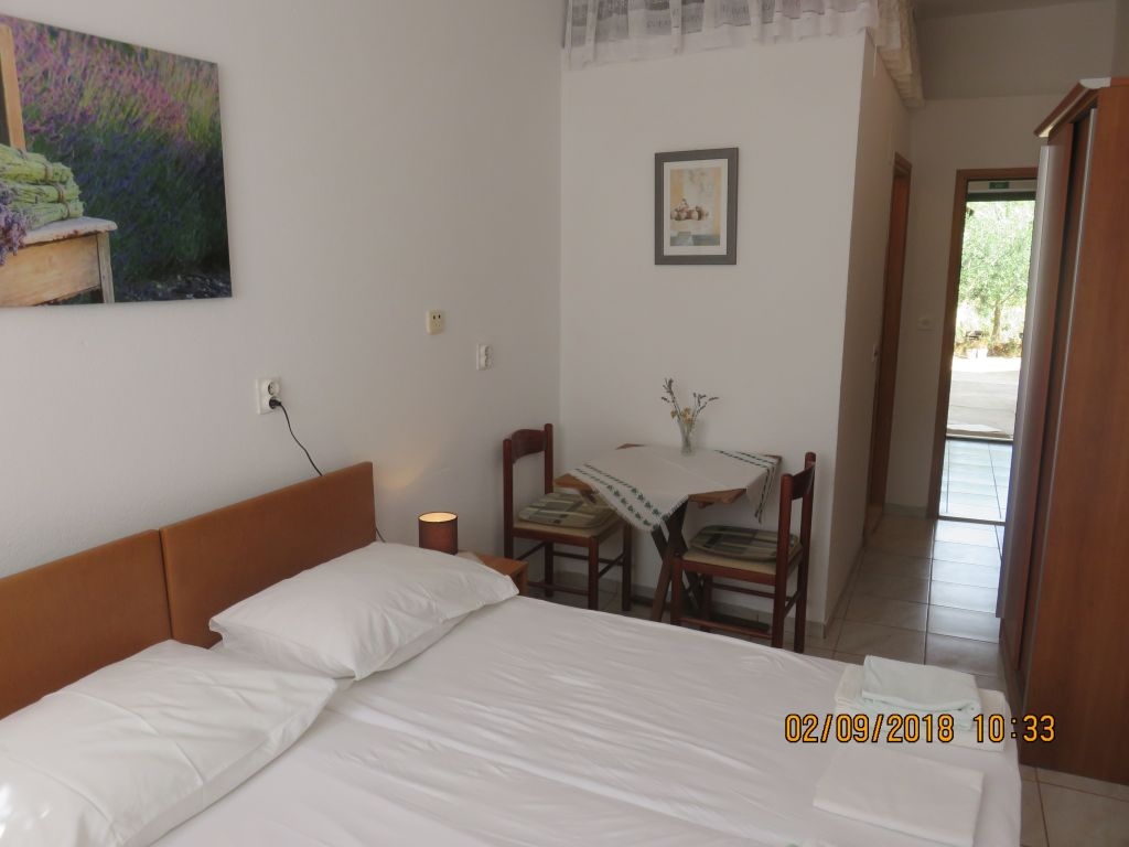 Studio flat with terrace Drače, Pelješac (AS-10135-a) Studio flat with terrace Drače, Pelješac (AS-10135-a)