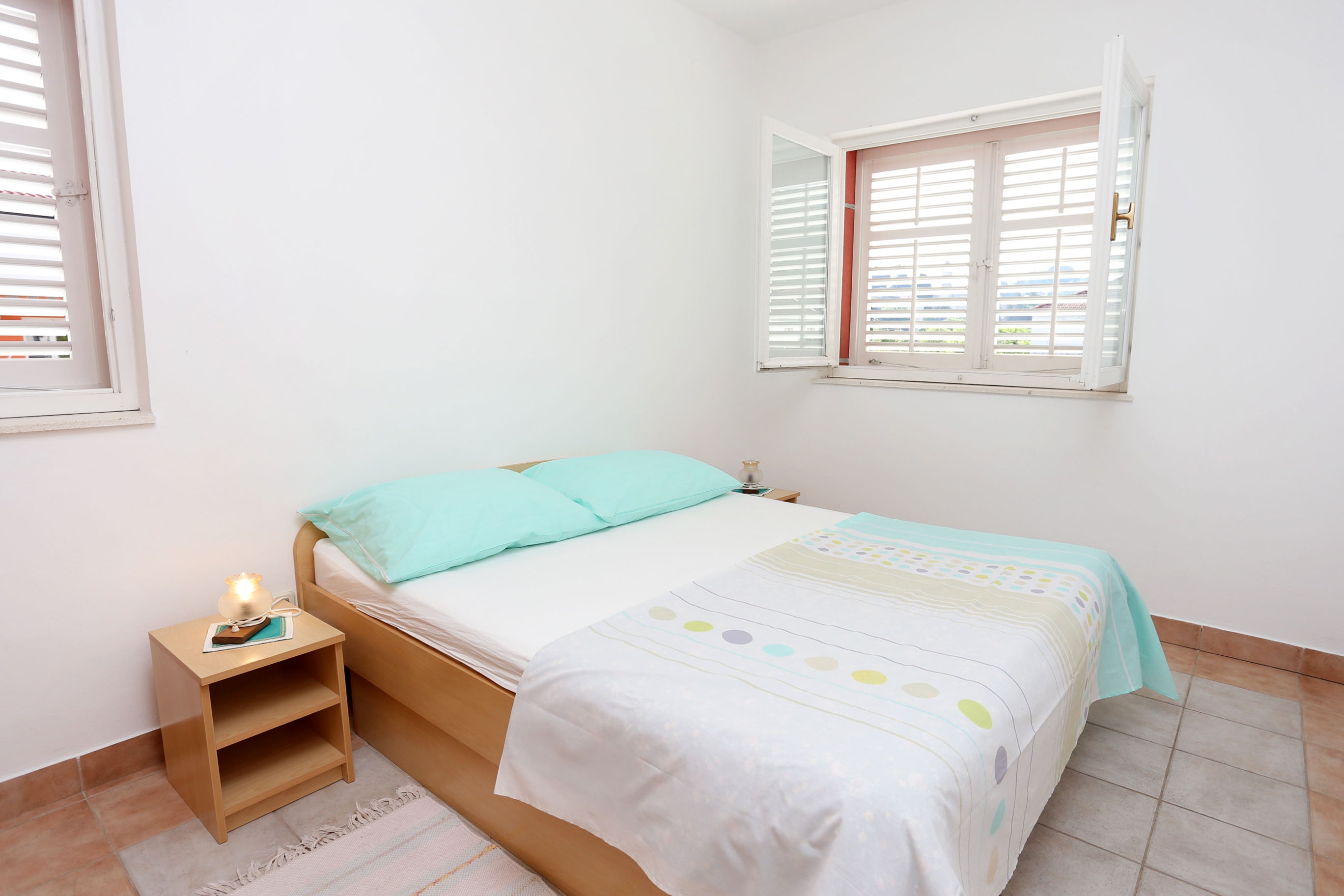 One bedroom apartment with balcony Trpanj, Pelješac (A-10136-a)