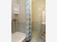 Bathroom Pisak, Bathroom in the apartment, (pet friendly) and WiFi.