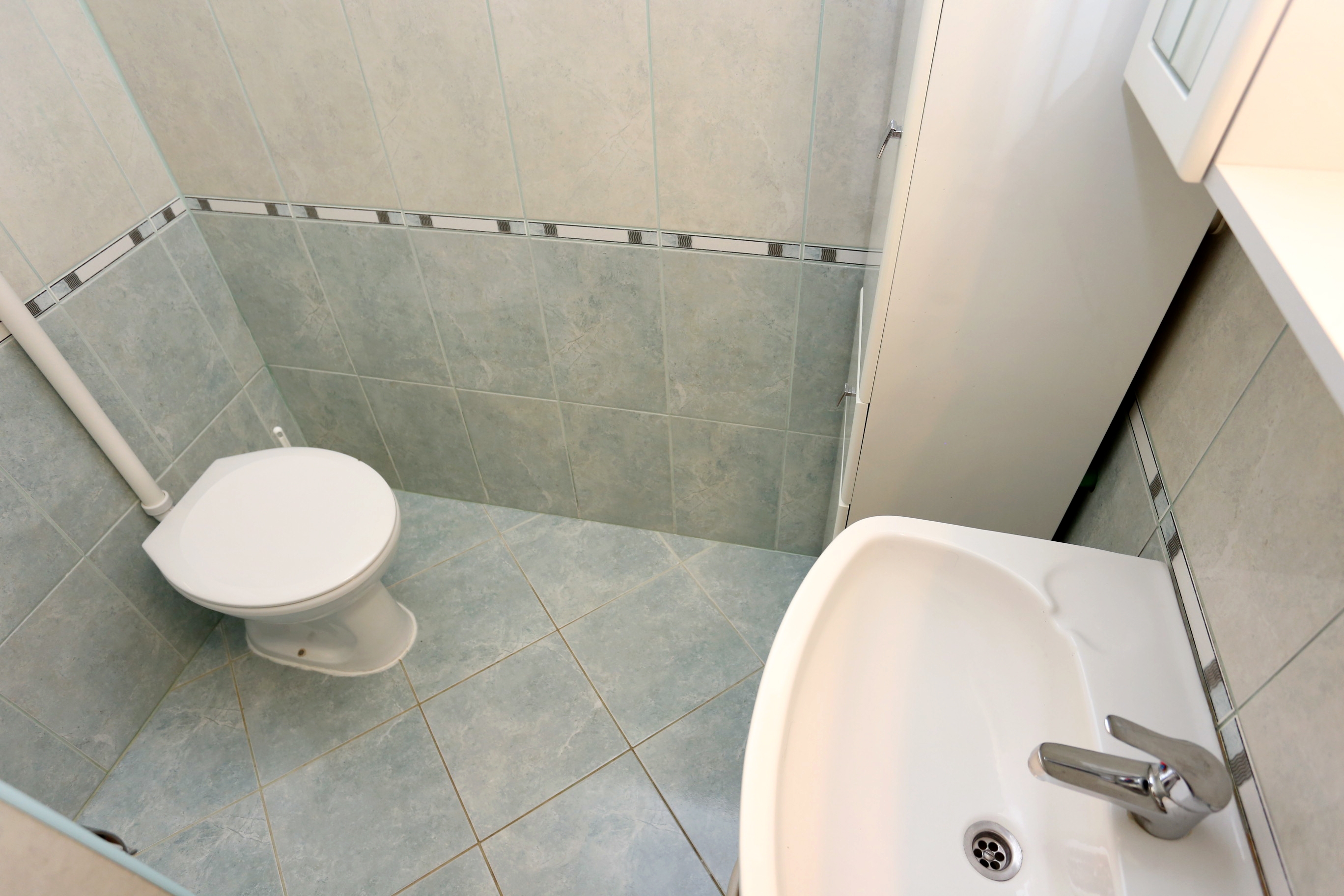 Three bedroom apartment near beach Pisak, Omiš  A-a