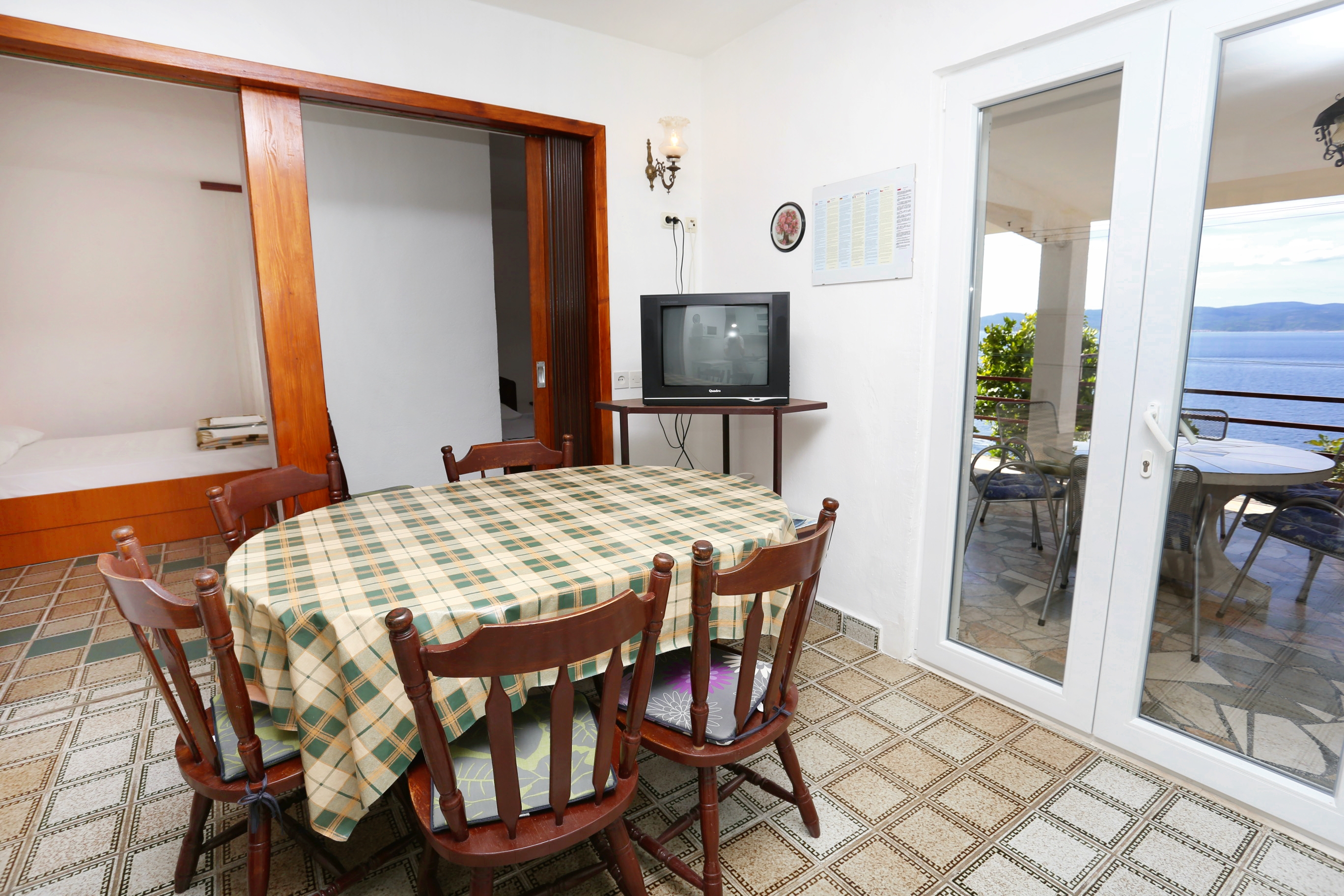 Three bedroom apartment near beach Pisak, Omiš (A-1014-a)