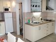 Kuchyně Pisak, Kuchyně v ubytování typu apartment, domácí mazlíčci povoleni a WiFi.