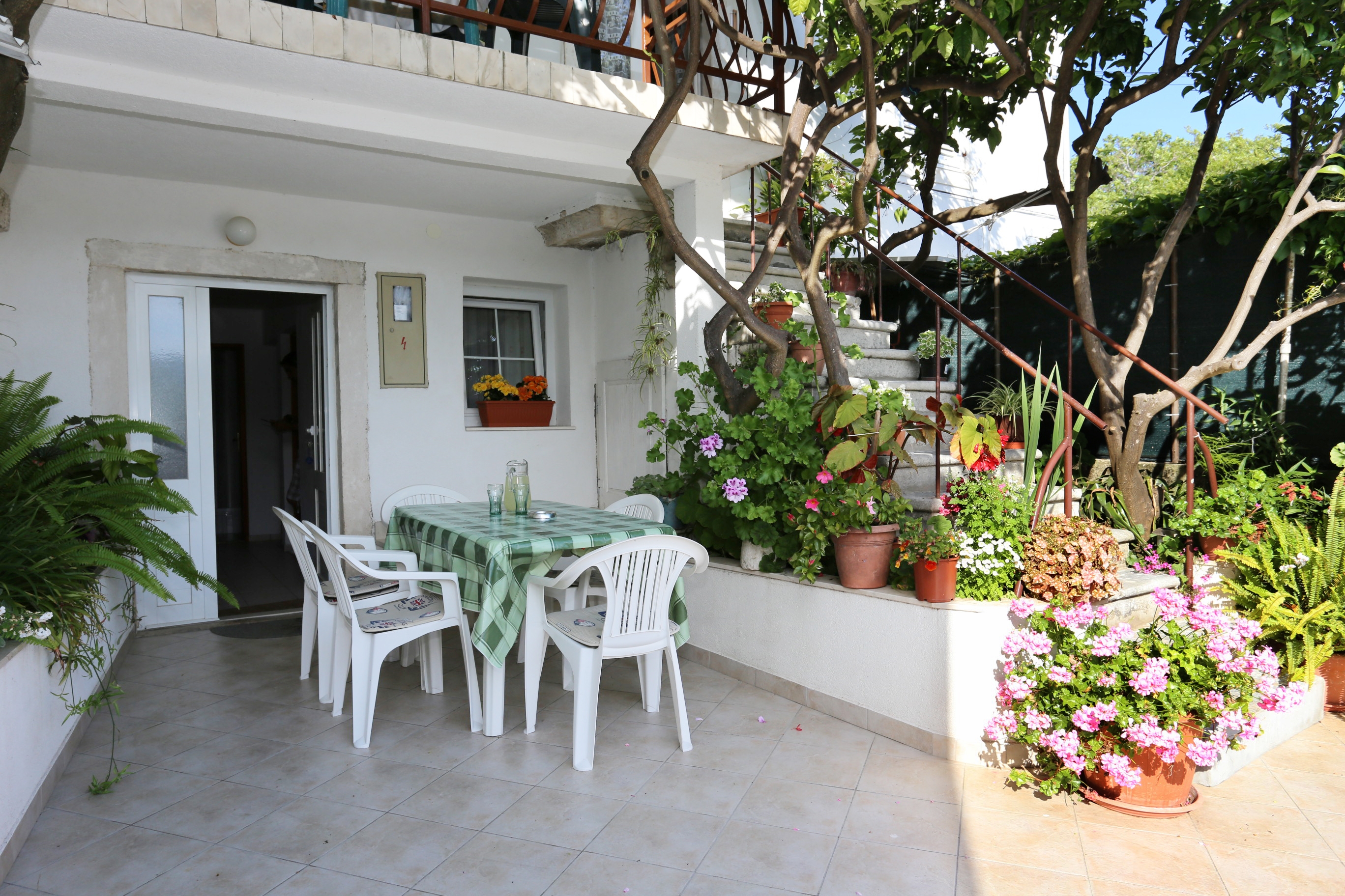 Two bedroom apartment near beach Viganj, Pelješac  A-a