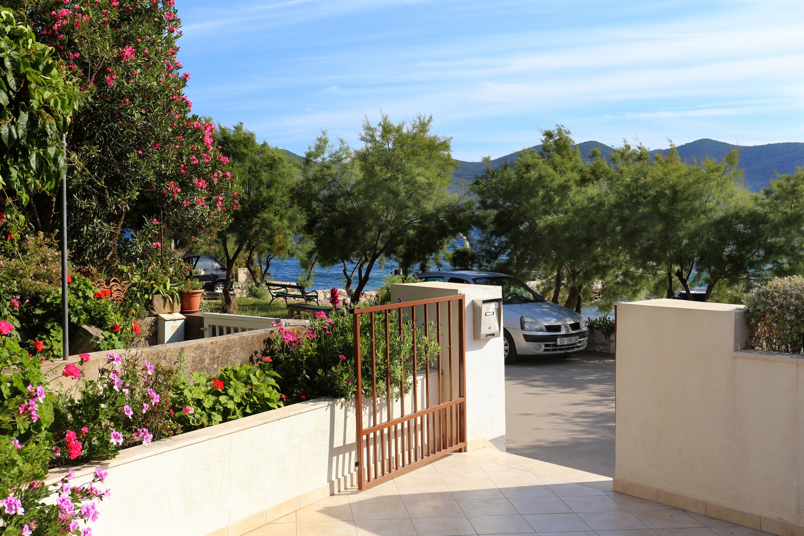 Two bedroom apartment near beach Viganj, Pelješac  A-a