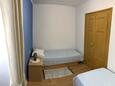 Viganj - Podac, Bedroom 3 in the house, (pet friendly) and WiFi.