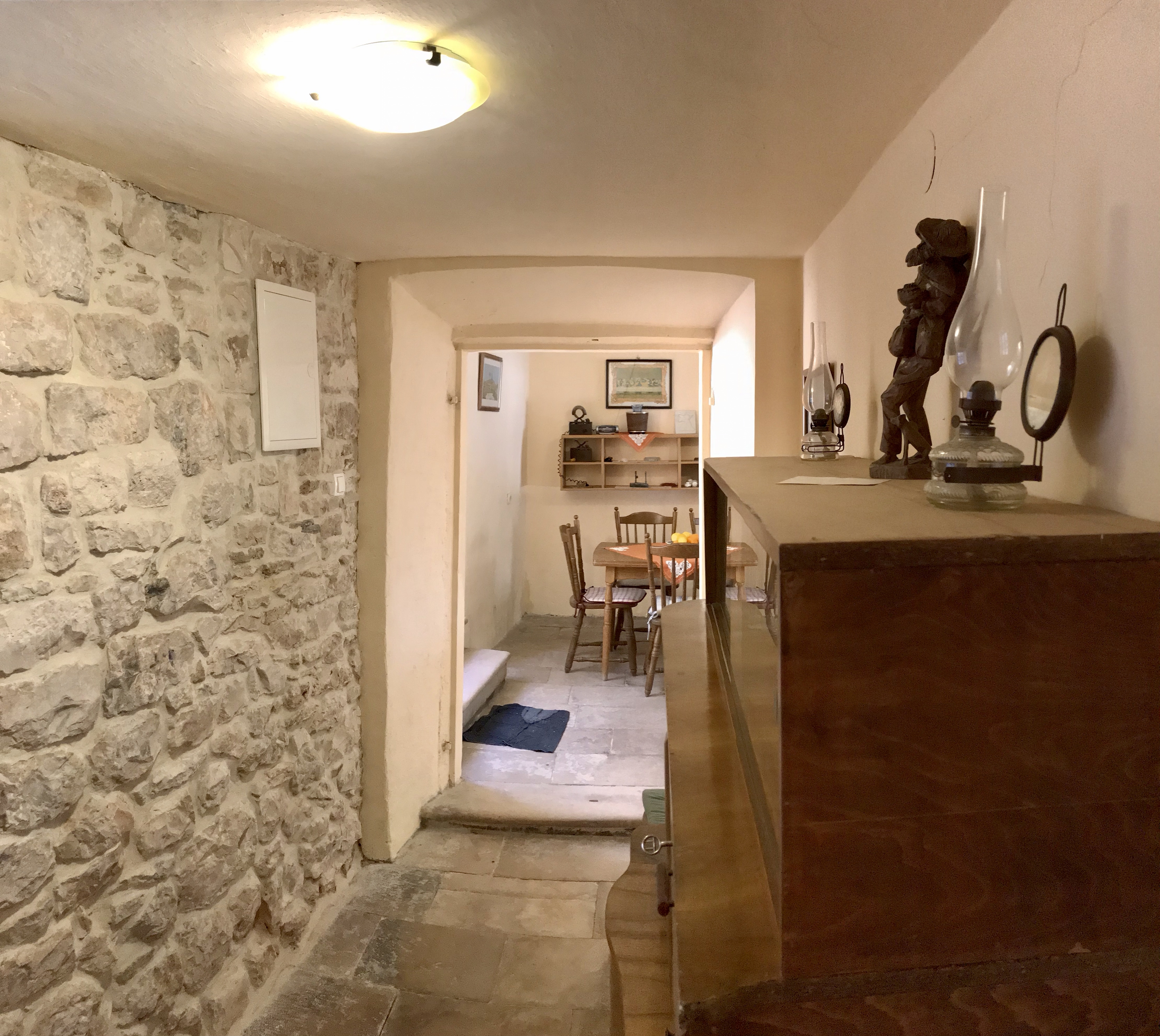 Three bedroom house with terrace and sea view Viganj - Podac, Pelješac  K