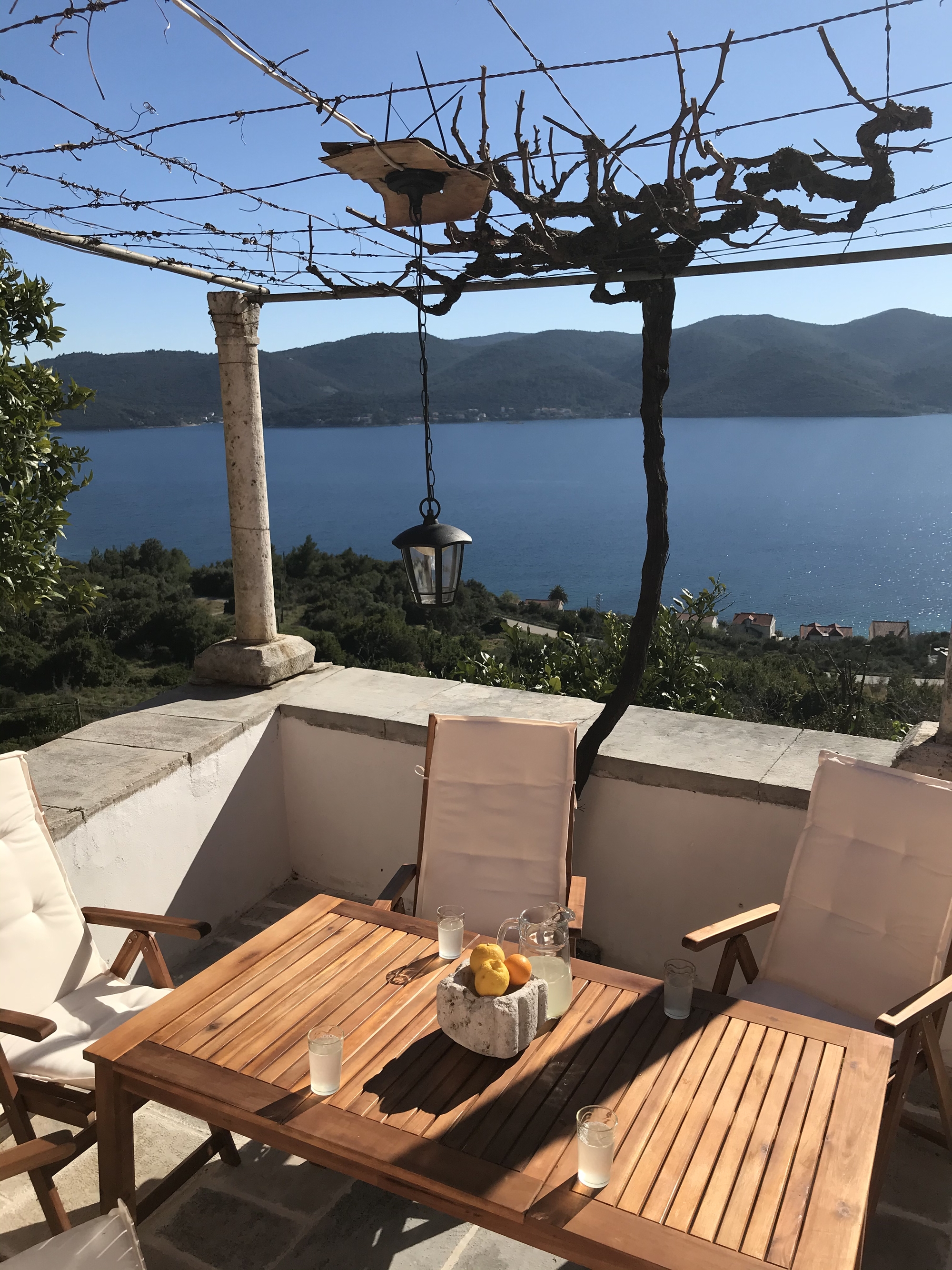 Three bedroom house with terrace and sea view Viganj - Podac, Pelješac  K