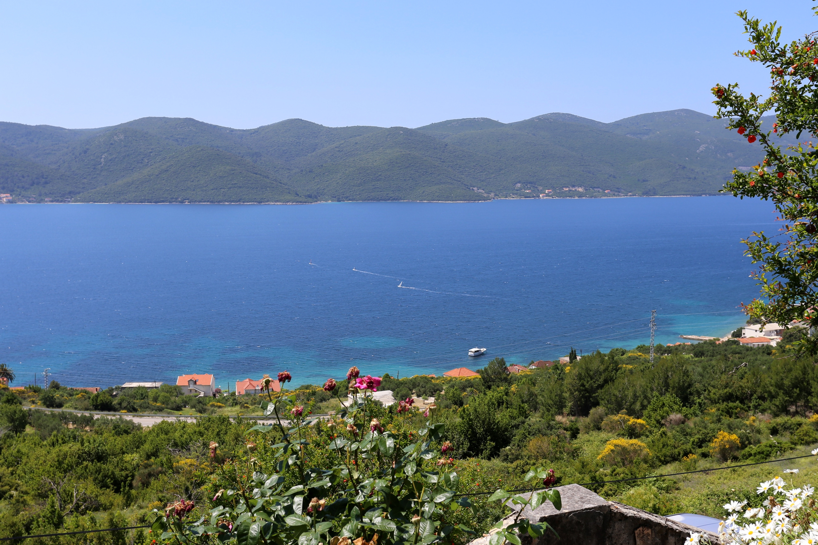 Three bedroom house with terrace and sea view Viganj - Podac, Pelješac  K