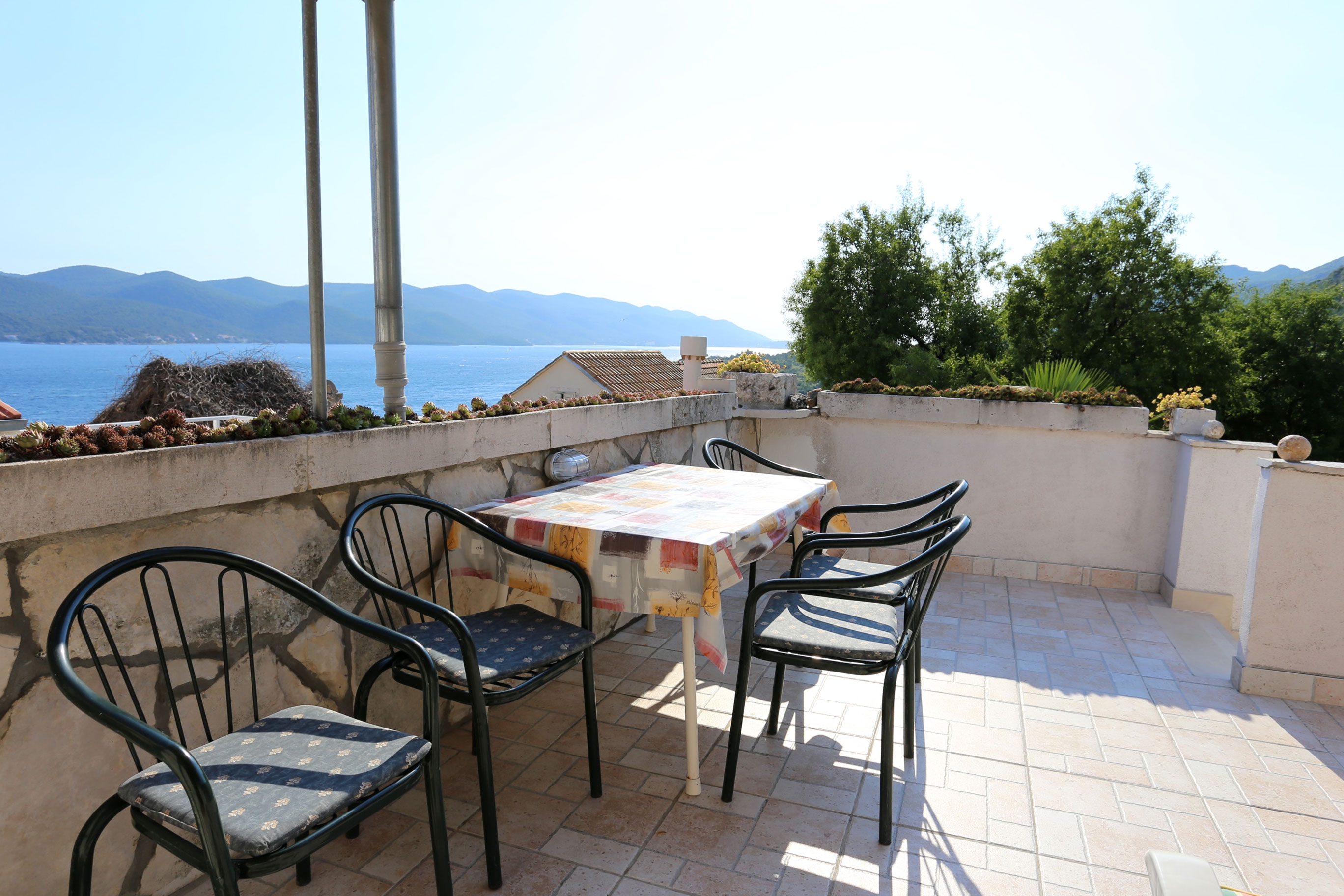 Two bedroom apartment with terrace and sea view Kučište - Perna, Pelješac  A-a