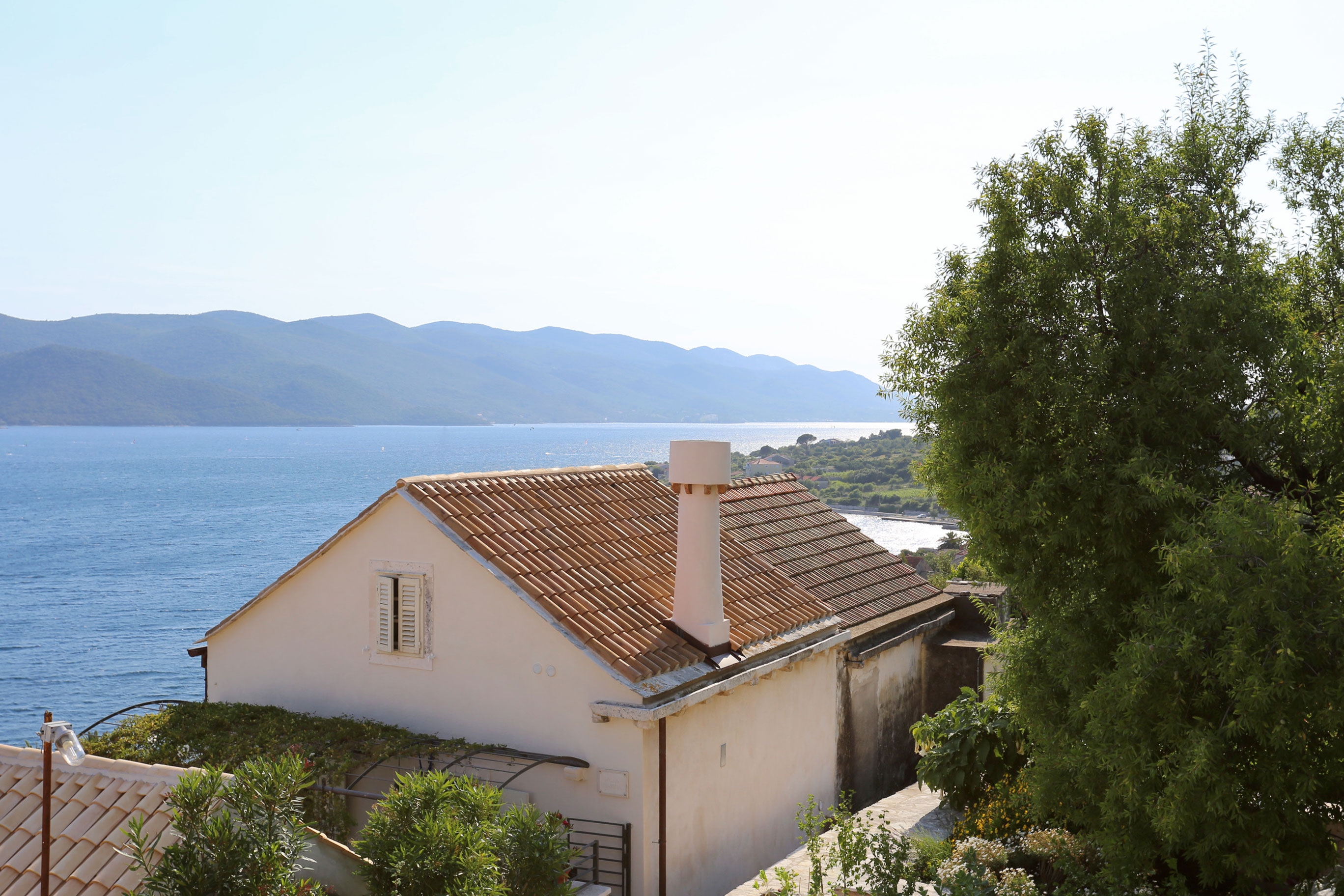 Two bedroom apartment with terrace and sea view Kučište - Perna, Pelješac  A-a