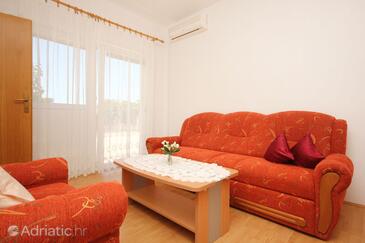 Living room Orebić, Living room in the apartment, dostupna klima i WIFI.