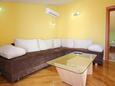 Living room Orebić, Living room in the apartment, air condition available and WiFi.