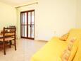 Orebić, Living room in the apartment, WiFi.