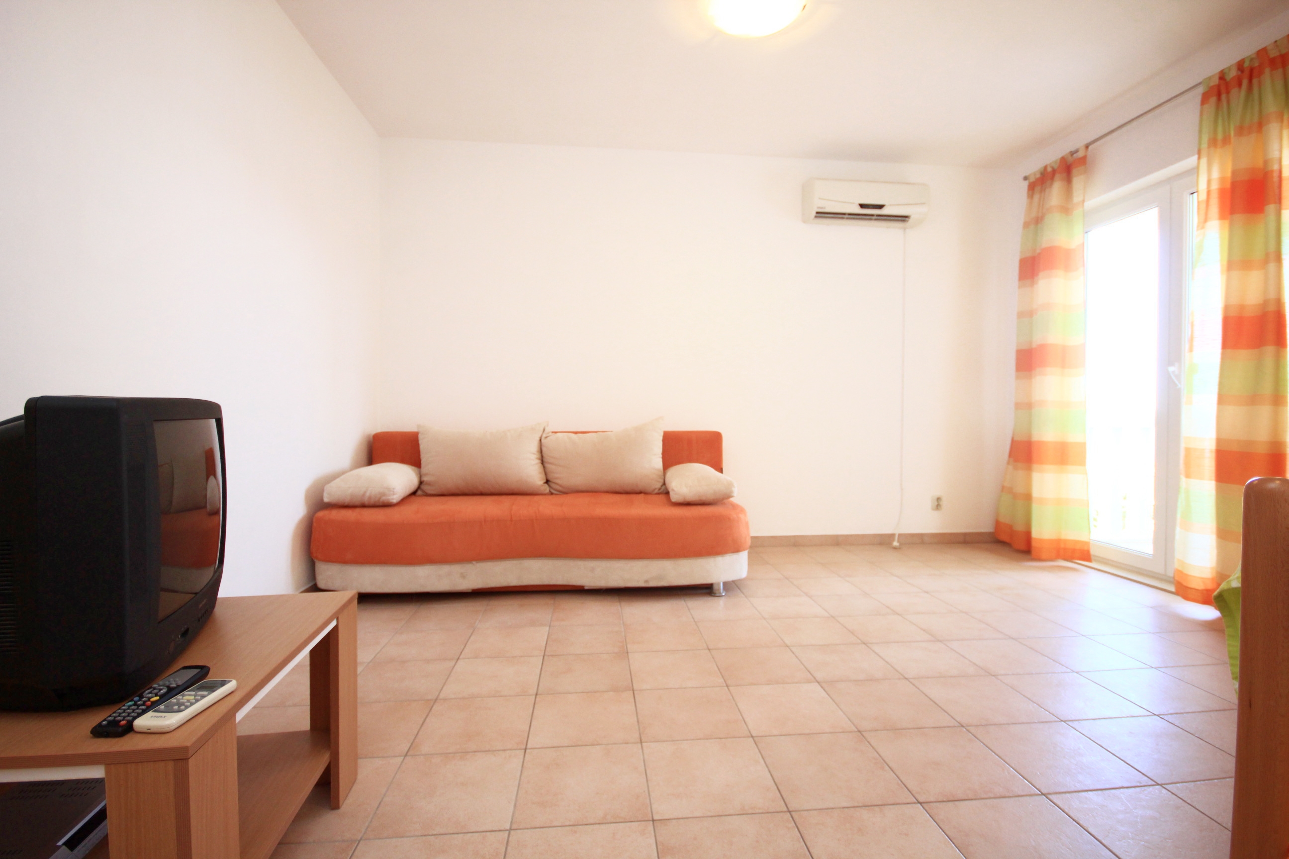 One bedroom apartment with terrace and sea view Kučište - Perna, Pelješac (A-10161-a)